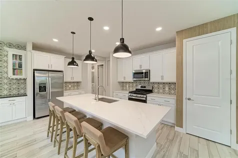 1079 Waterline Court Sarasota FL 34240
