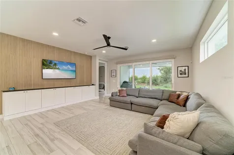 1079 Waterline Court Sarasota FL 34240