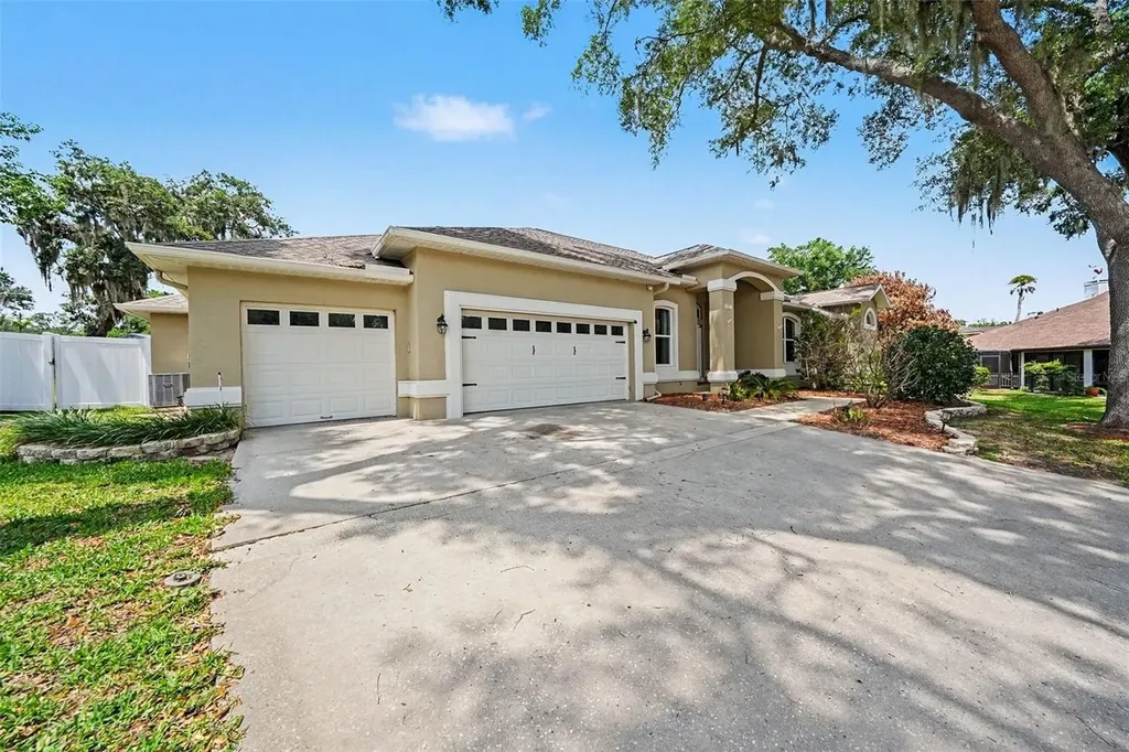 2801 Timbre Shoals Place Brandon FL 33511