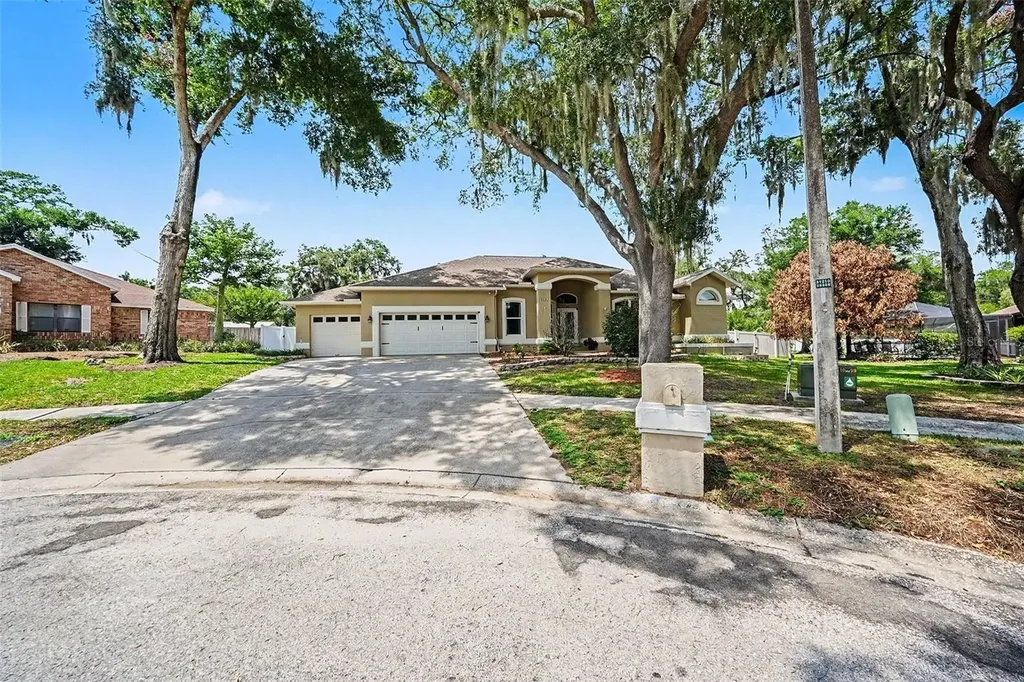 2801 Timbre Shoals Place Brandon FL 33511