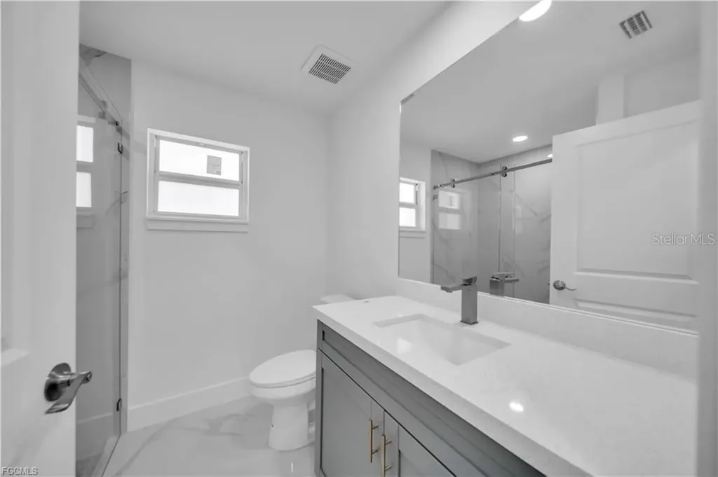 1023 Pilgrim Street E Lehigh Acres FL 33974