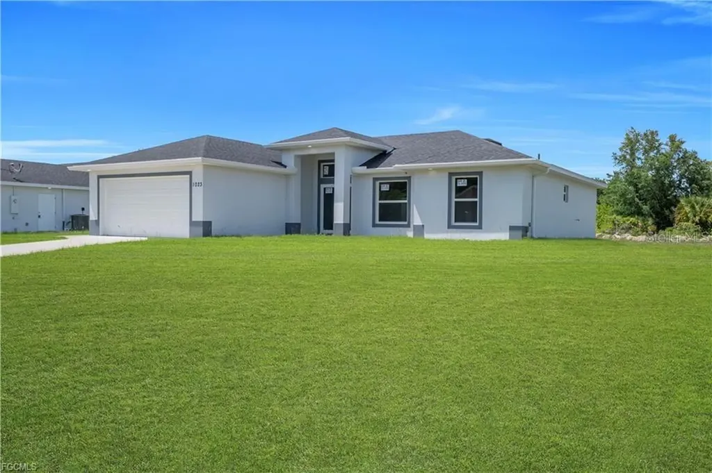 1023 Pilgrim Street E Lehigh Acres FL 33974