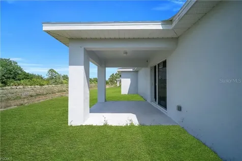 1023 Pilgrim Street E Lehigh Acres FL 33974