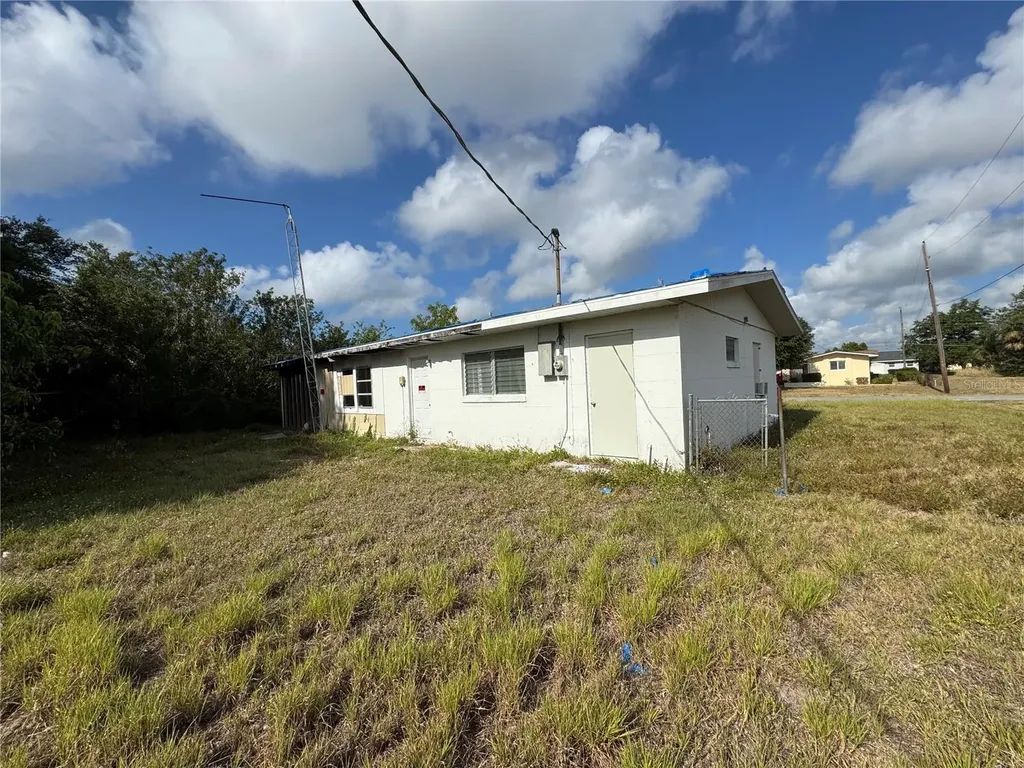 325 Timbruce Lane NW Port Charlotte FL 33952