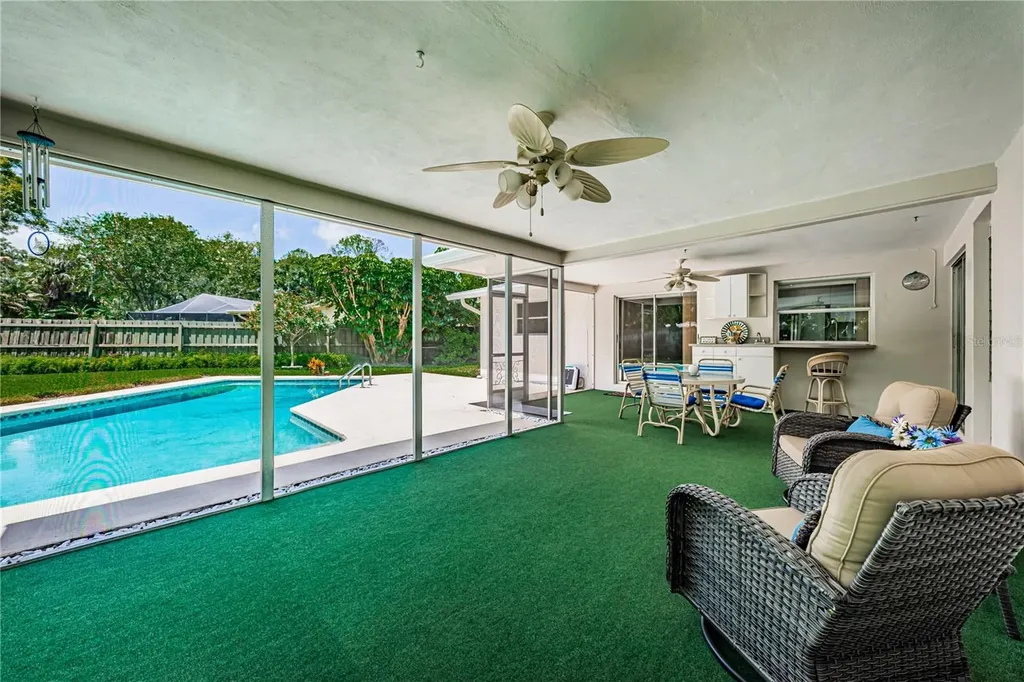 2093 Ashbury Drive Clearwater FL 33764