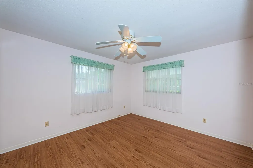 2093 Ashbury Drive Clearwater FL 33764
