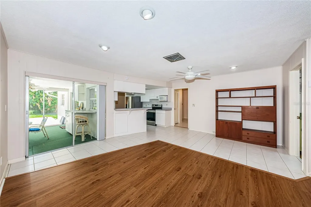2093 Ashbury Drive Clearwater FL 33764