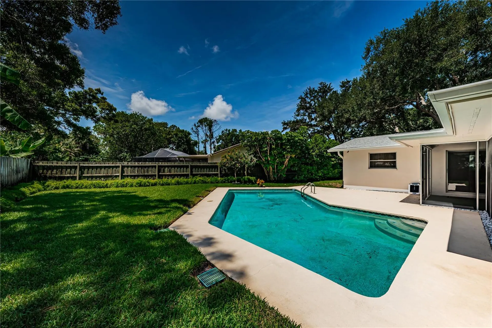 2093 Ashbury Drive Clearwater FL 33764