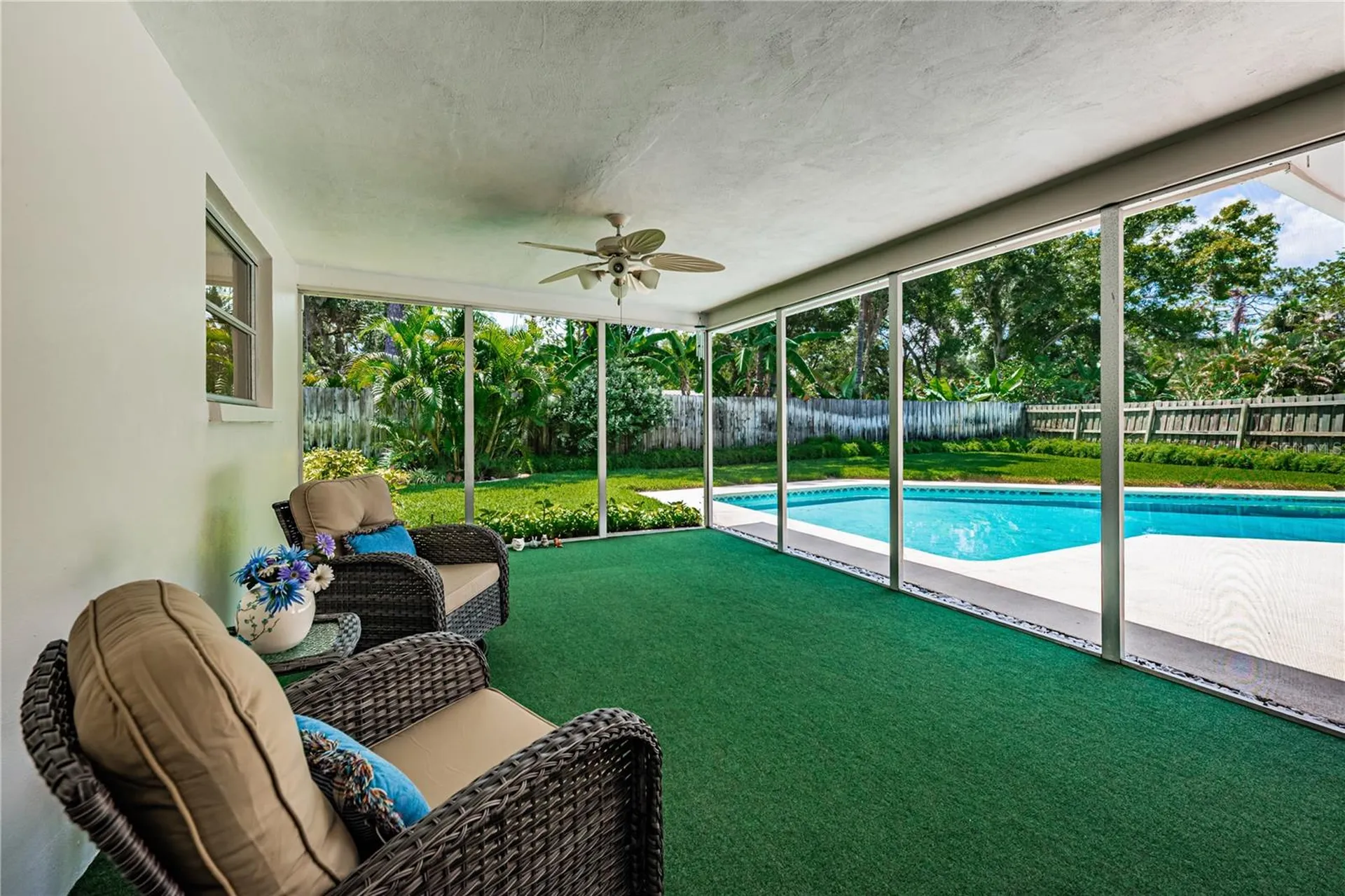 2093 Ashbury Drive Clearwater FL 33764