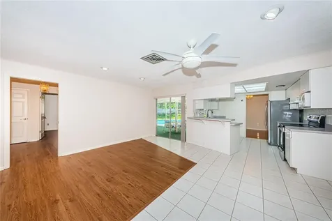 2093 Ashbury Drive Clearwater FL 33764