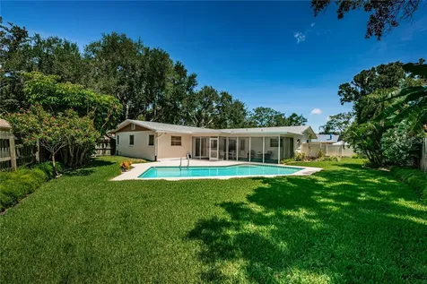 2093 Ashbury Drive Clearwater FL 33764