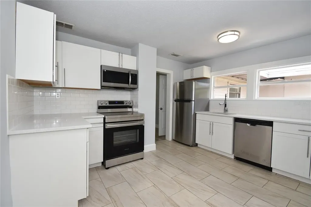 201 E Palm Street Bunnell FL 32110