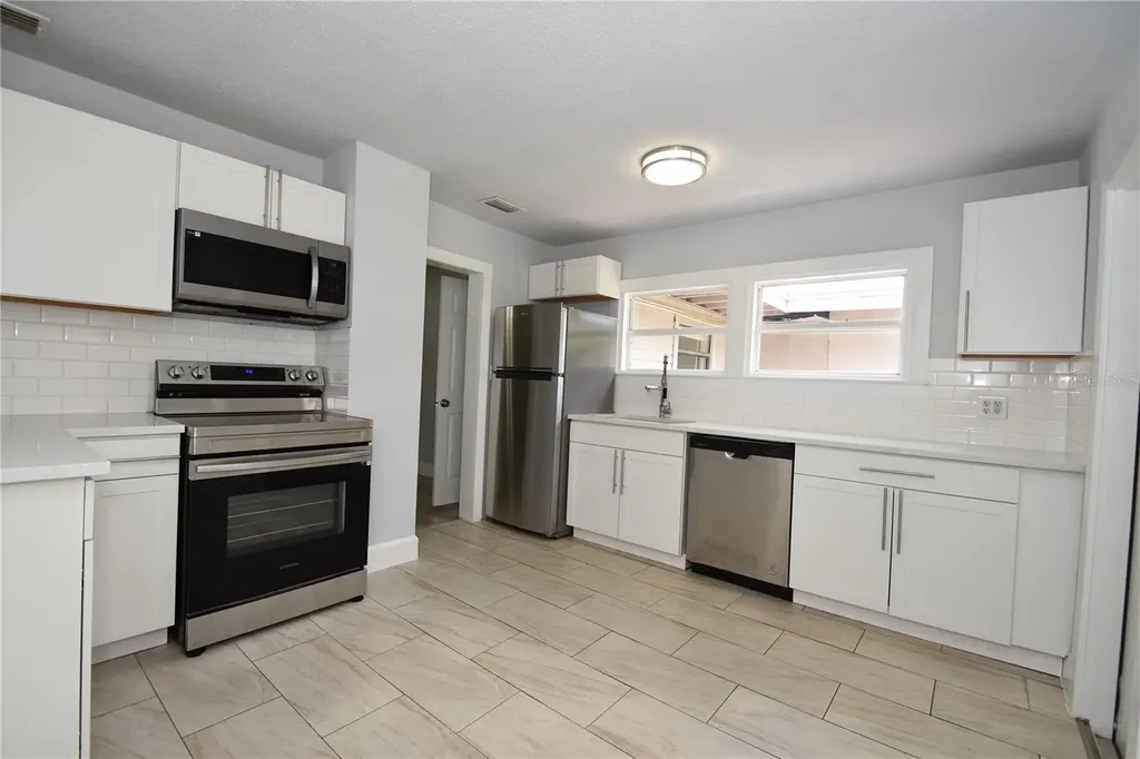 201 E Palm Street Bunnell FL 32110