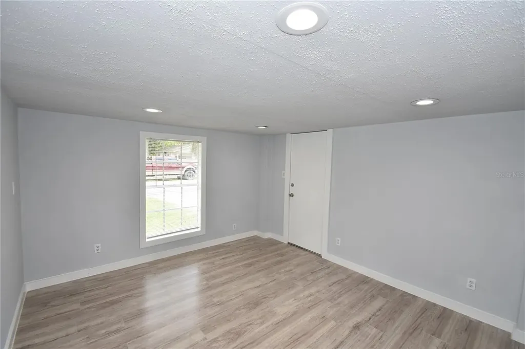 201 E Palm Street Bunnell FL 32110
