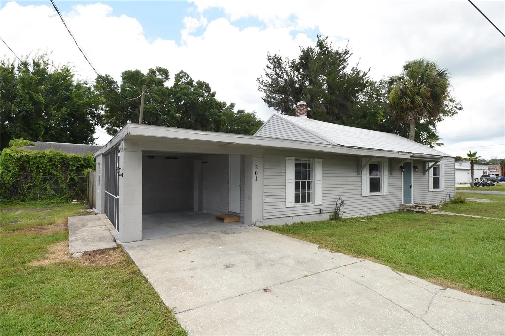 201 E Palm Street Bunnell FL 32110