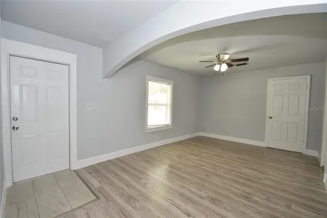 201 E Palm Street Bunnell FL 32110