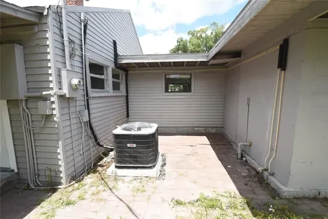 201 E Palm Street Bunnell FL 32110