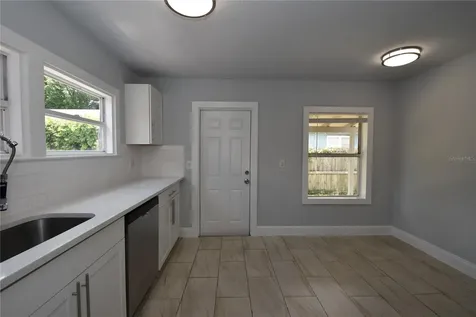 201 E Palm Street Bunnell FL 32110