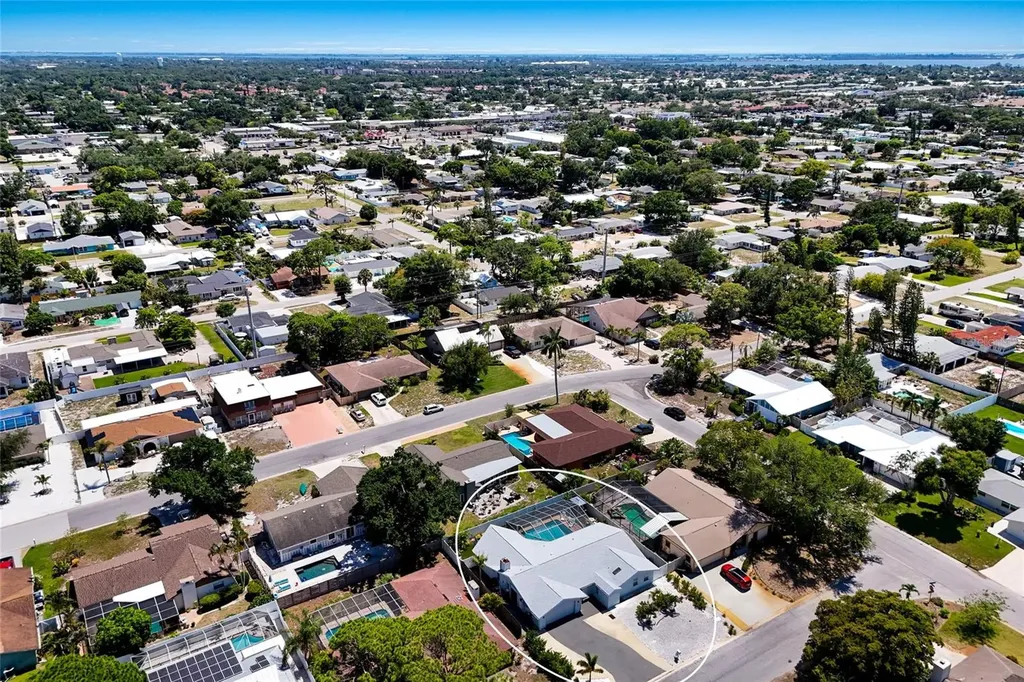 5407 2nd Avenue Drive NW Bradenton FL 34209