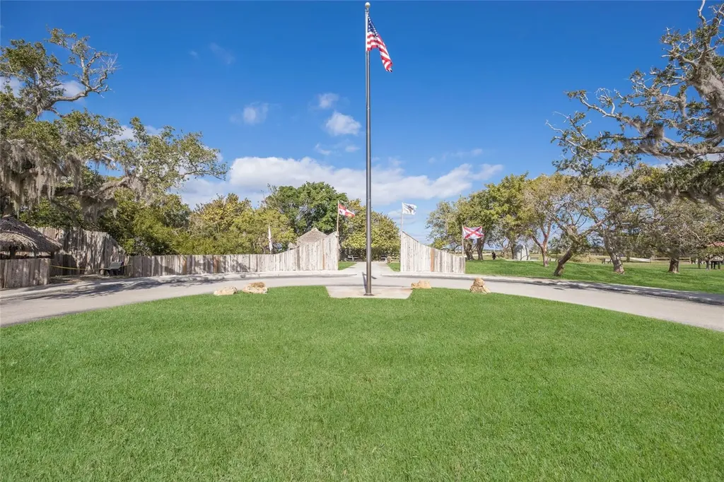 5407 2nd Avenue Drive NW Bradenton FL 34209