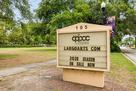205 2nd Avenue NW Largo FL 33770