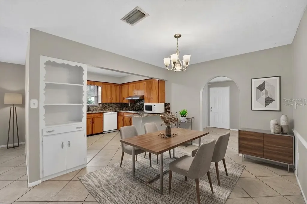 2505 Wood Street Sarasota FL 34237