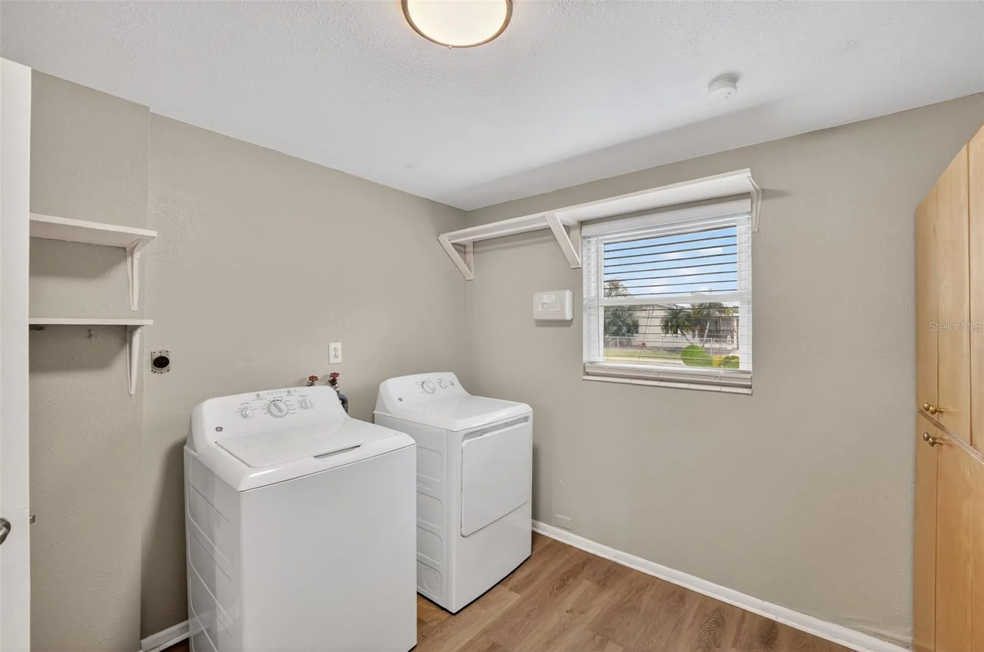 2505 Wood Street Sarasota FL 34237