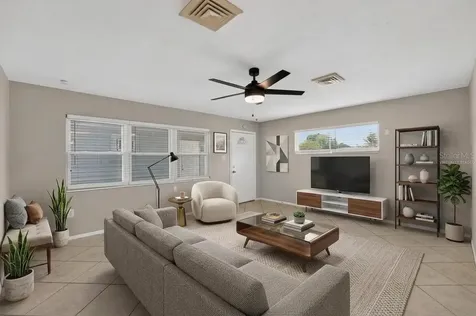 2505 Wood Street Sarasota FL 34237