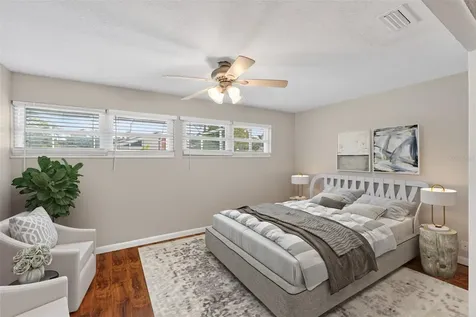 2505 Wood Street Sarasota FL 34237