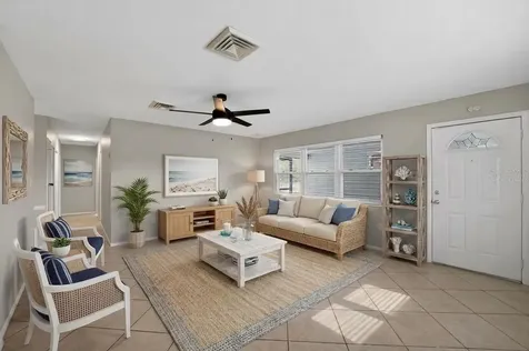 2505 Wood Street Sarasota FL 34237