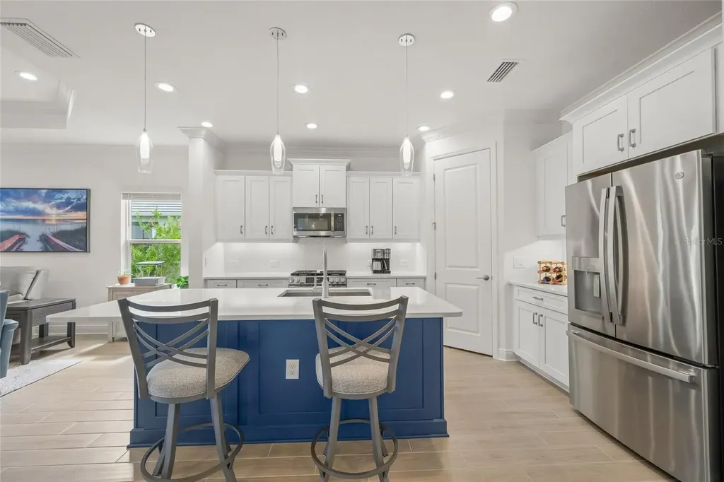 10161 Lake Wales Circle Sarasota FL 34241