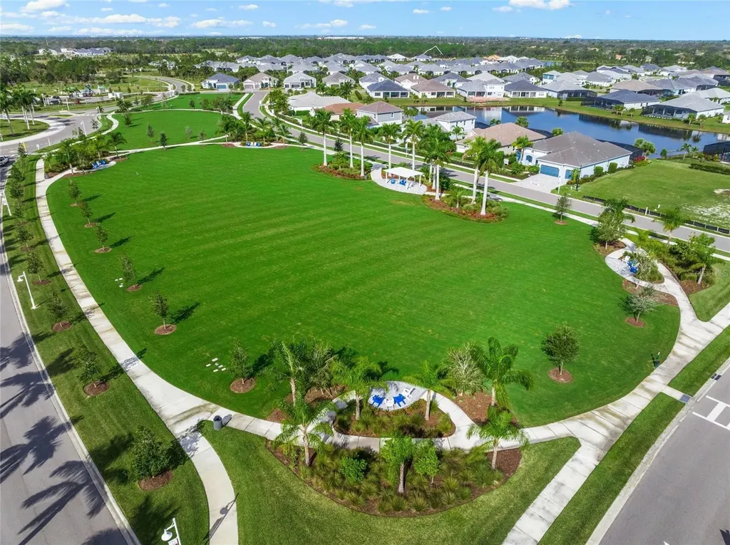 10161 Lake Wales Circle Sarasota FL 34241