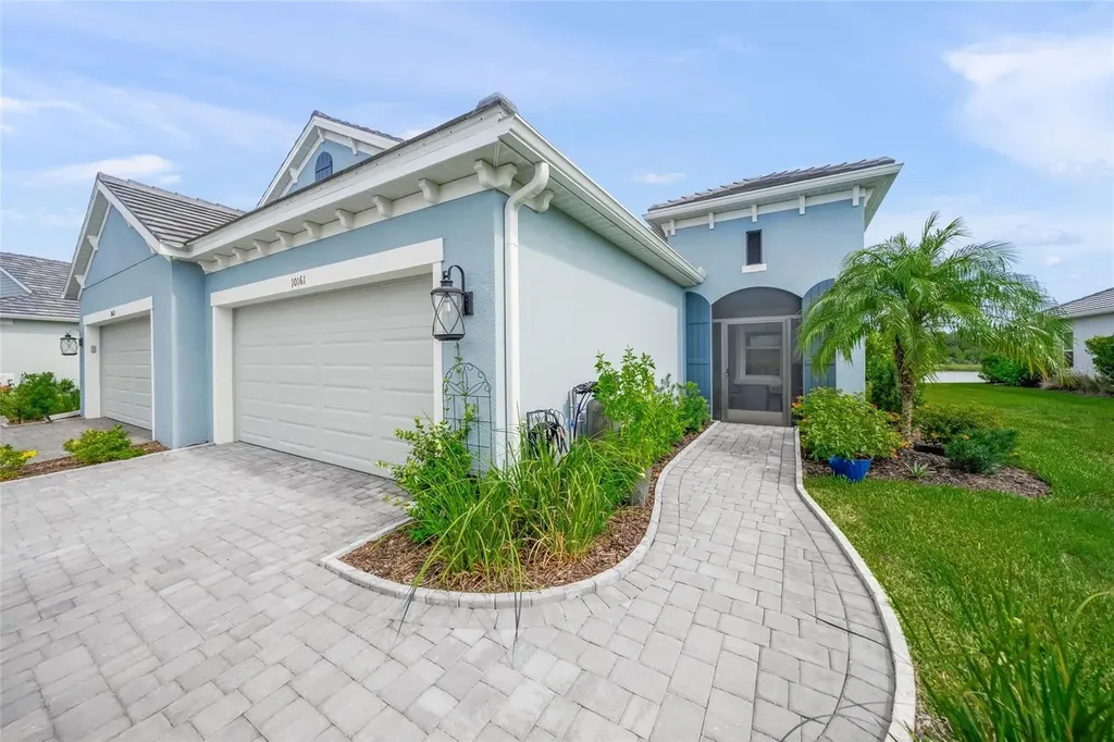 10161 Lake Wales Circle Sarasota FL 34241