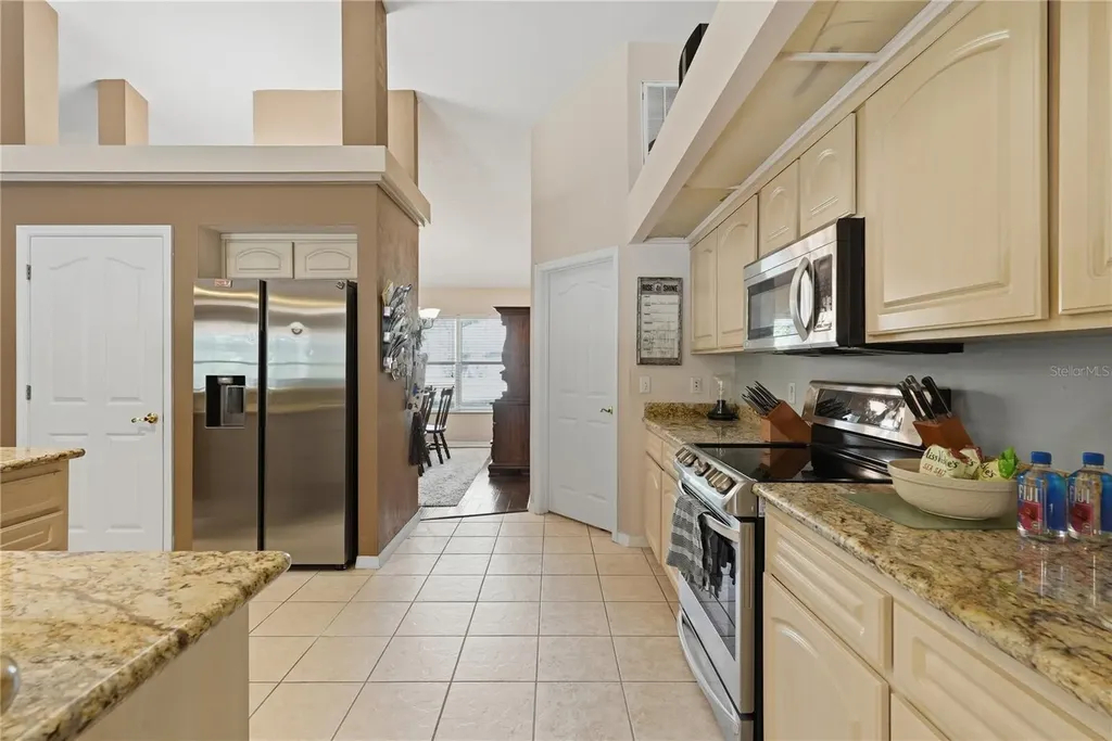 1003 NW 106th Street Gainesville FL 32606