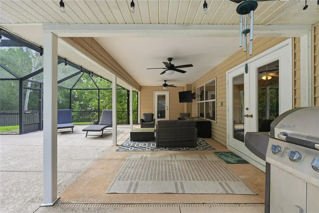 1003 NW 106th Street Gainesville FL 32606