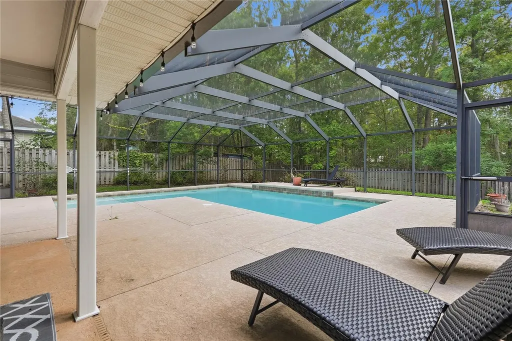 1003 NW 106th Street Gainesville FL 32606