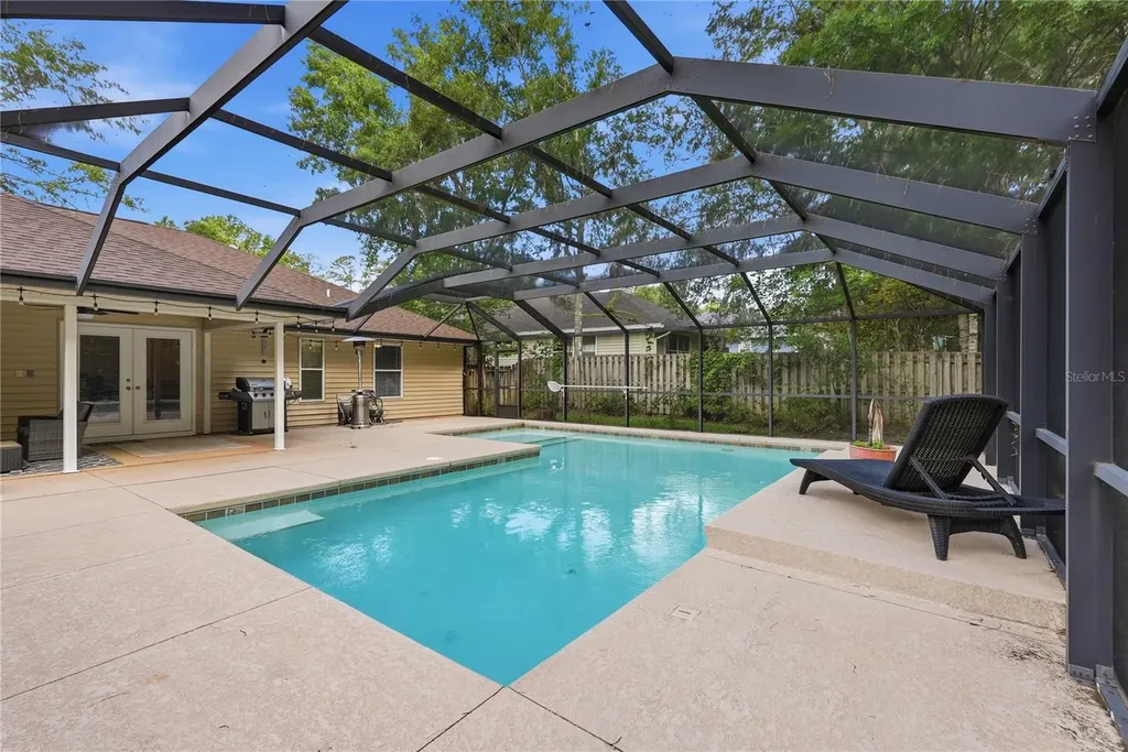 1003 NW 106th Street Gainesville FL 32606