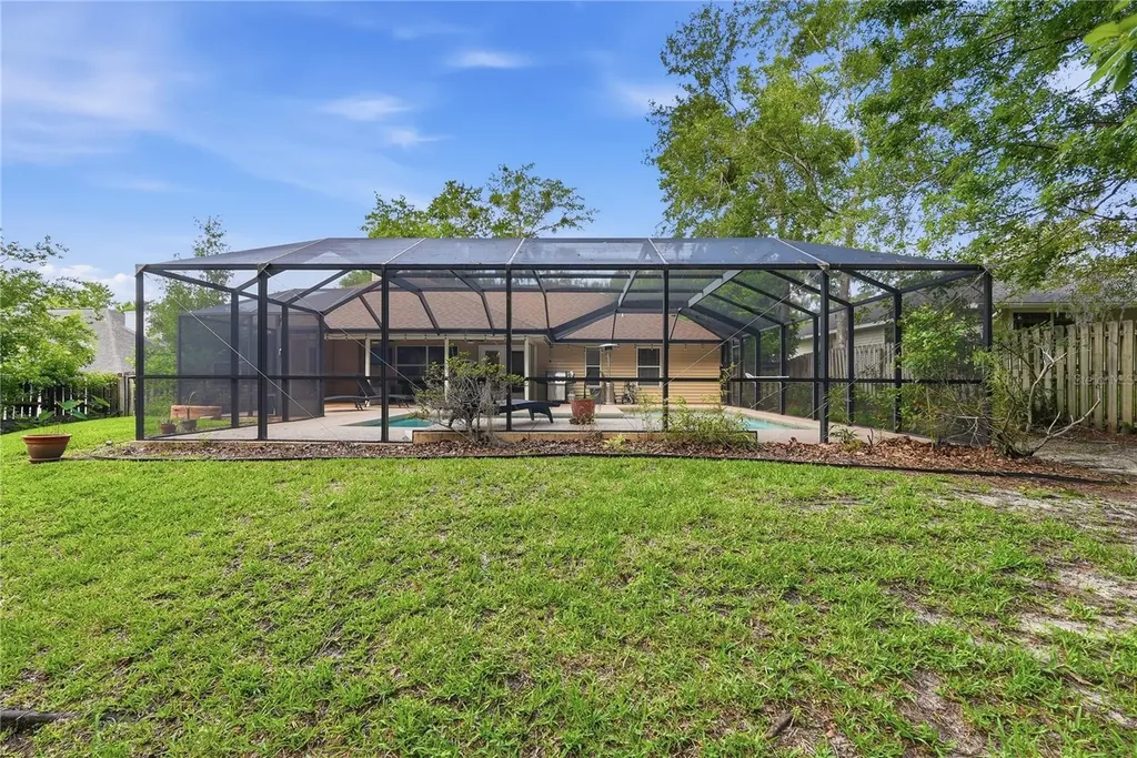 1003 NW 106th Street Gainesville FL 32606