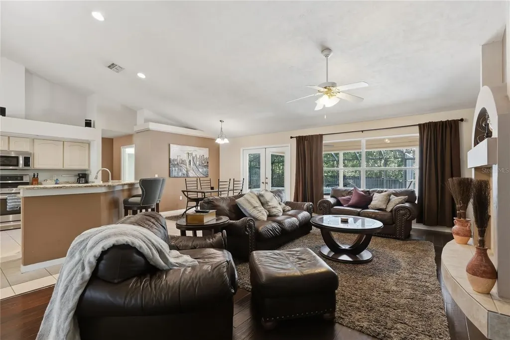 1003 NW 106th Street Gainesville FL 32606
