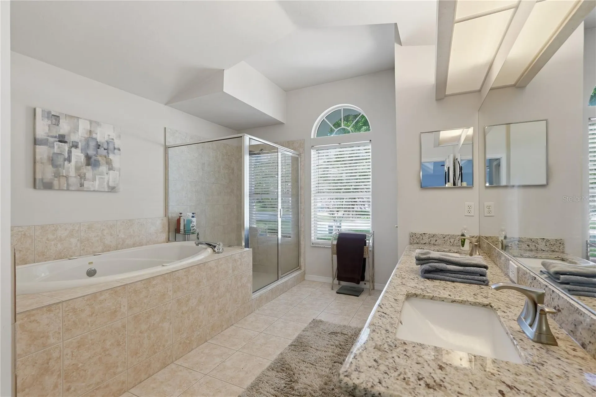 1003 NW 106th Street Gainesville FL 32606