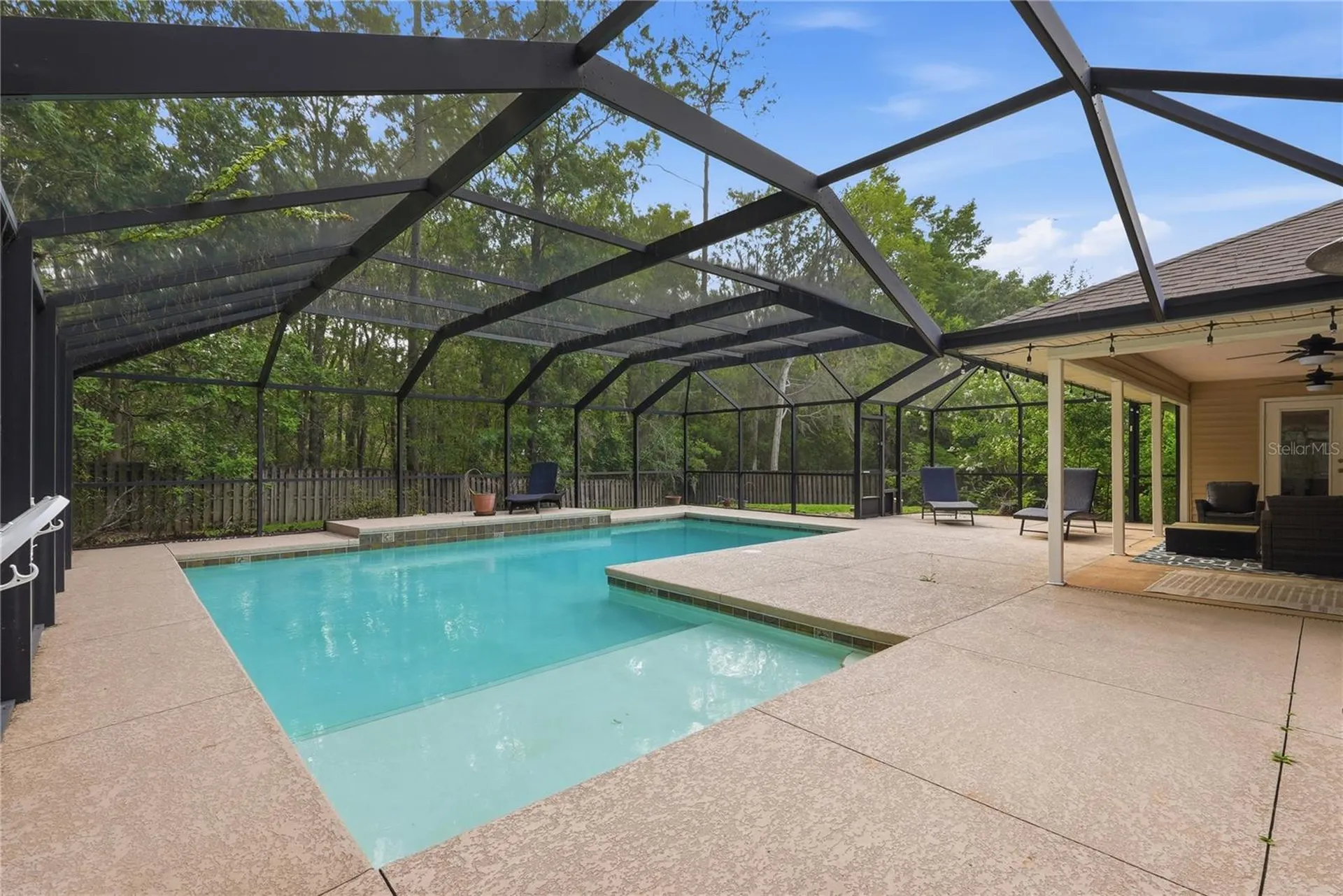 1003 NW 106th Street Gainesville FL 32606