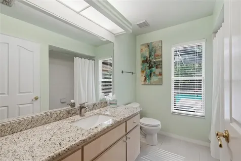 1003 NW 106th Street Gainesville FL 32606