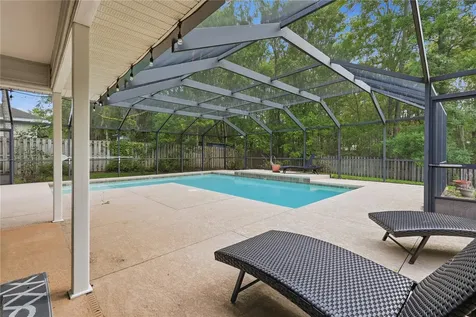 1003 NW 106th Street Gainesville FL 32606