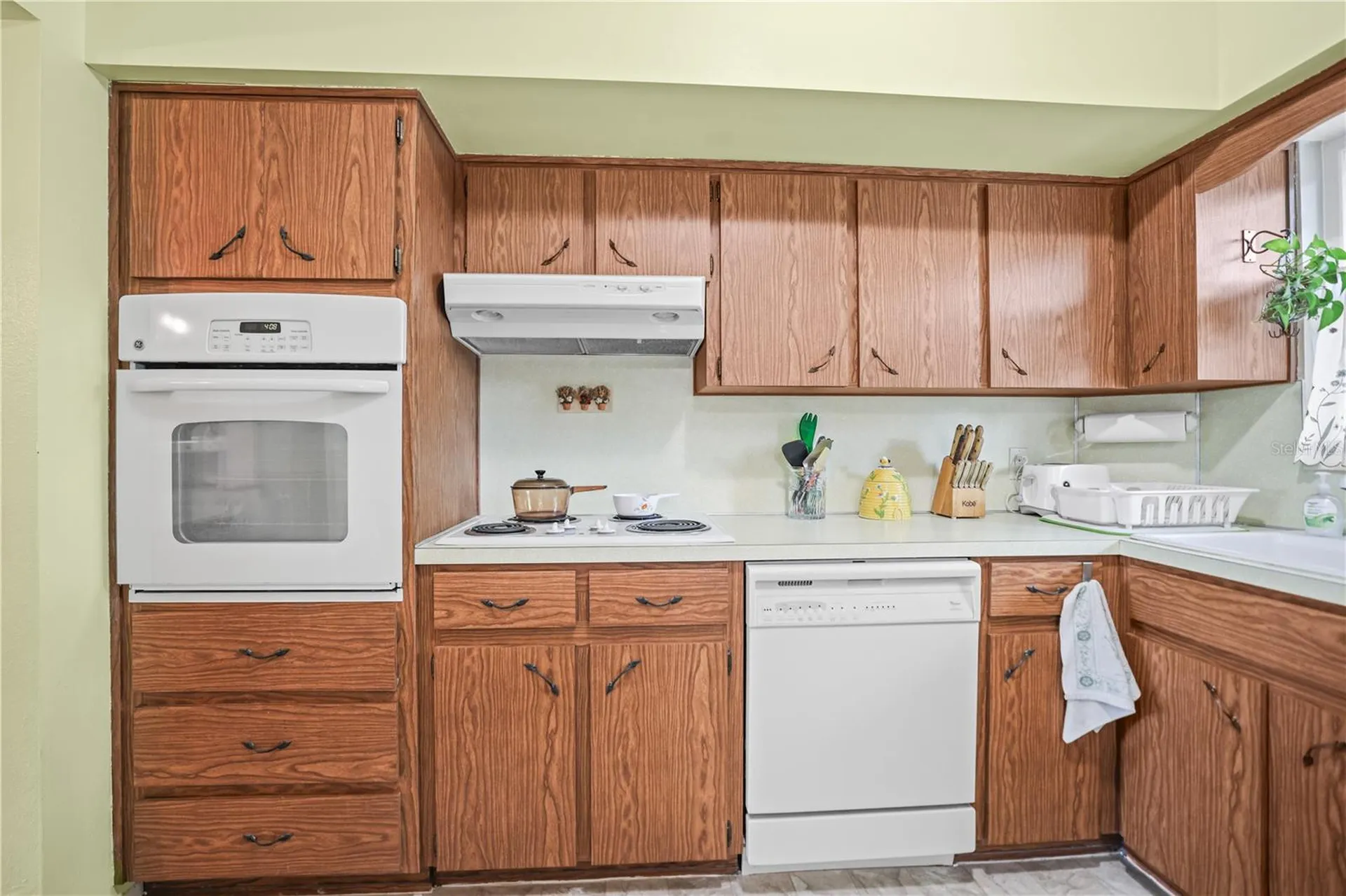 2460 Franciscan Drive Clearwater FL 33763