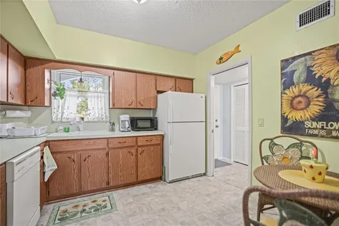 2460 Franciscan Drive Clearwater FL 33763