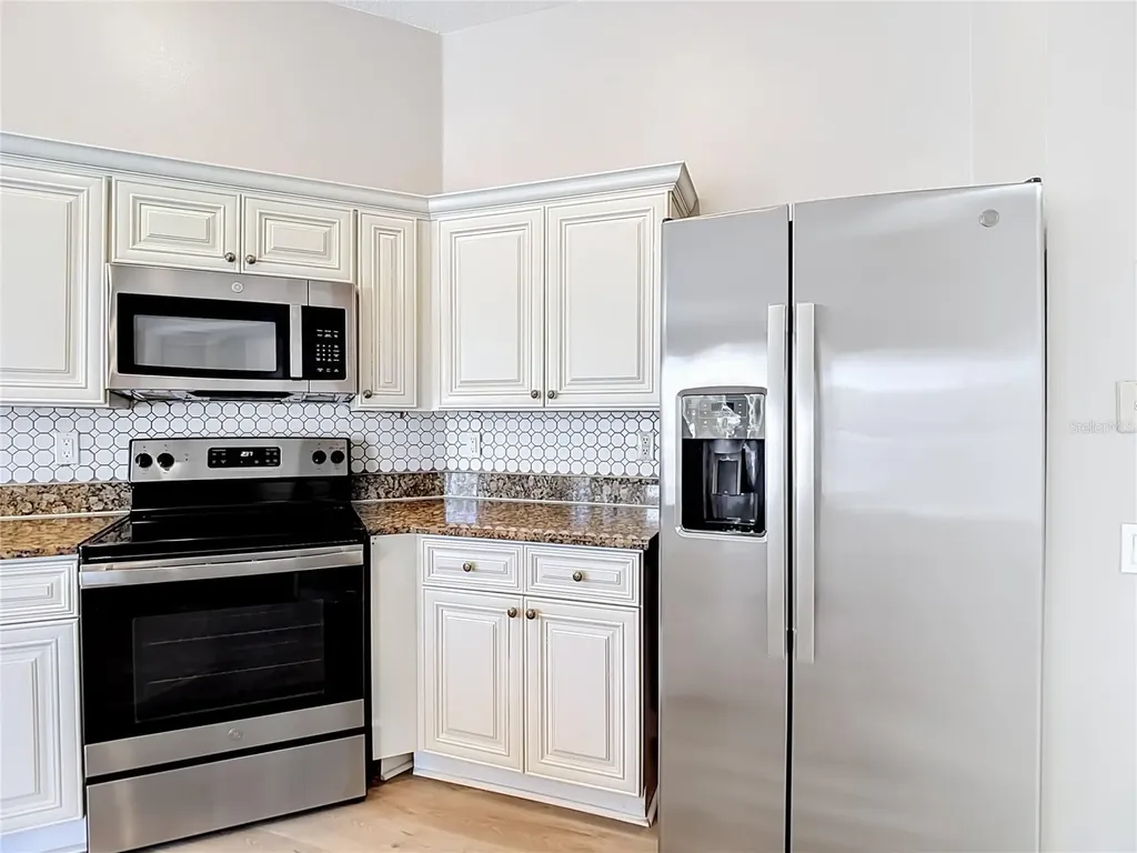 22035 Yachtclub Terrace Land O Lakes FL 34639