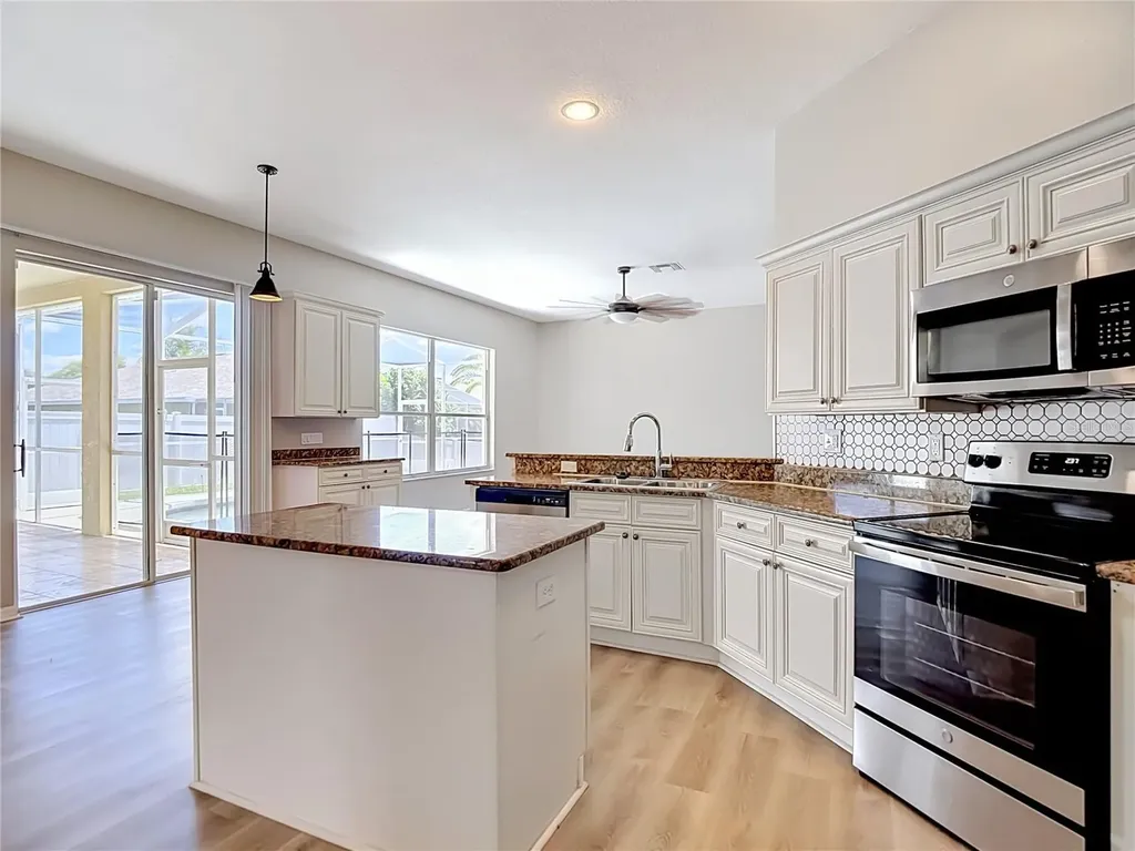 22035 Yachtclub Terrace Land O Lakes FL 34639