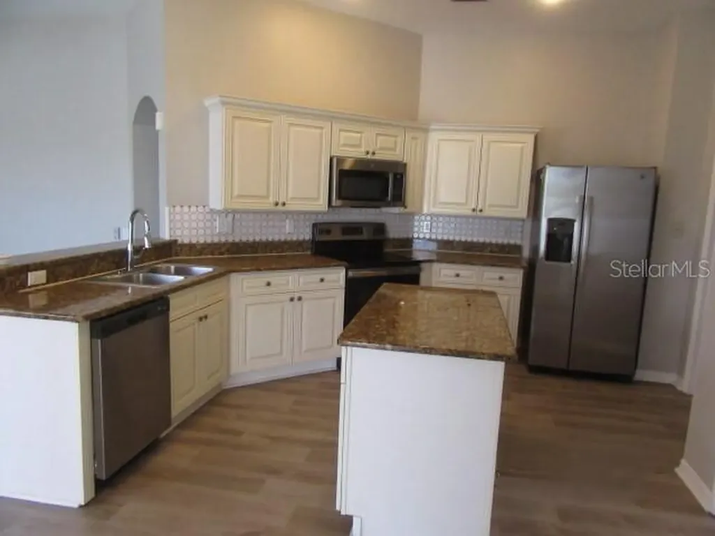 22035 Yachtclub Terrace Land O Lakes FL 34639