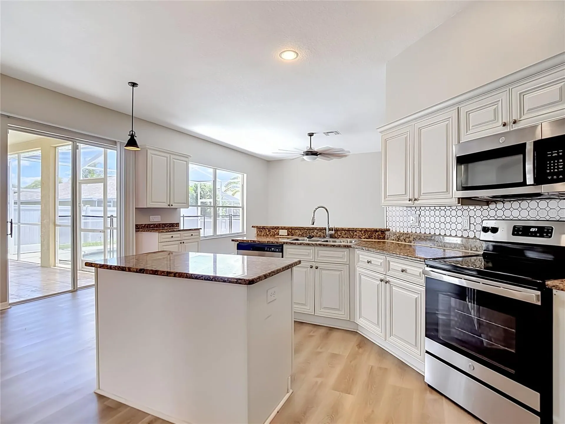 22035 Yachtclub Terrace Land O Lakes FL 34639