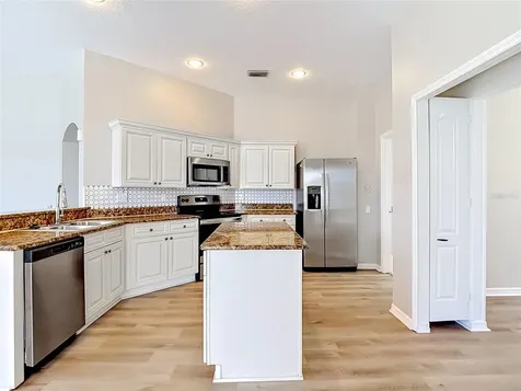 22035 Yachtclub Terrace Land O Lakes FL 34639